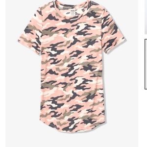 VS pink Camo tee